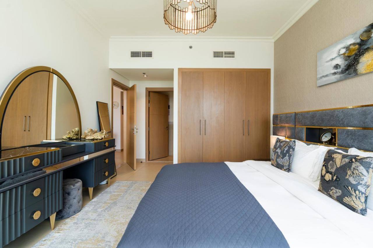 Prestige Living 1Br With Full Burj Khalifa View By Auberge Dubai Exterior photo