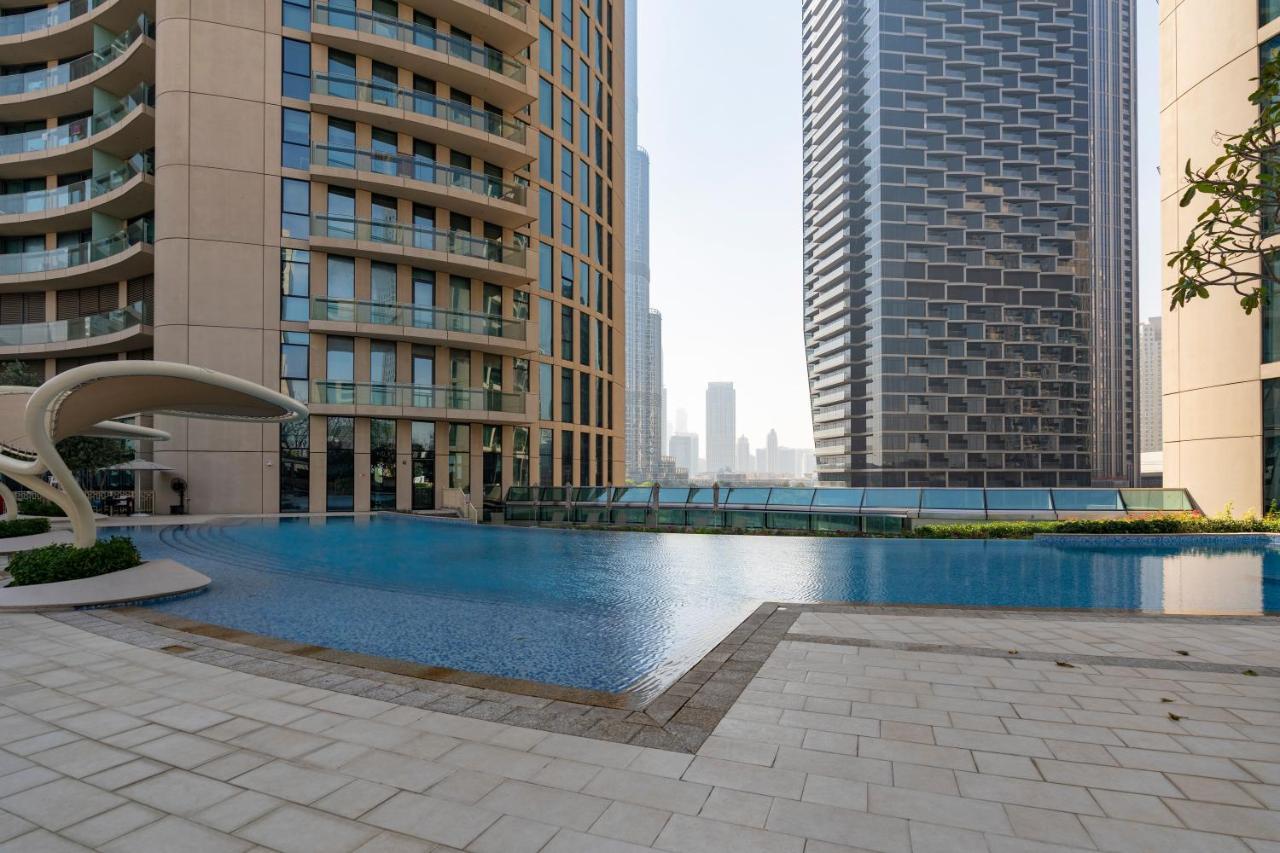 Prestige Living 1Br With Full Burj Khalifa View By Auberge Dubai Exterior photo
