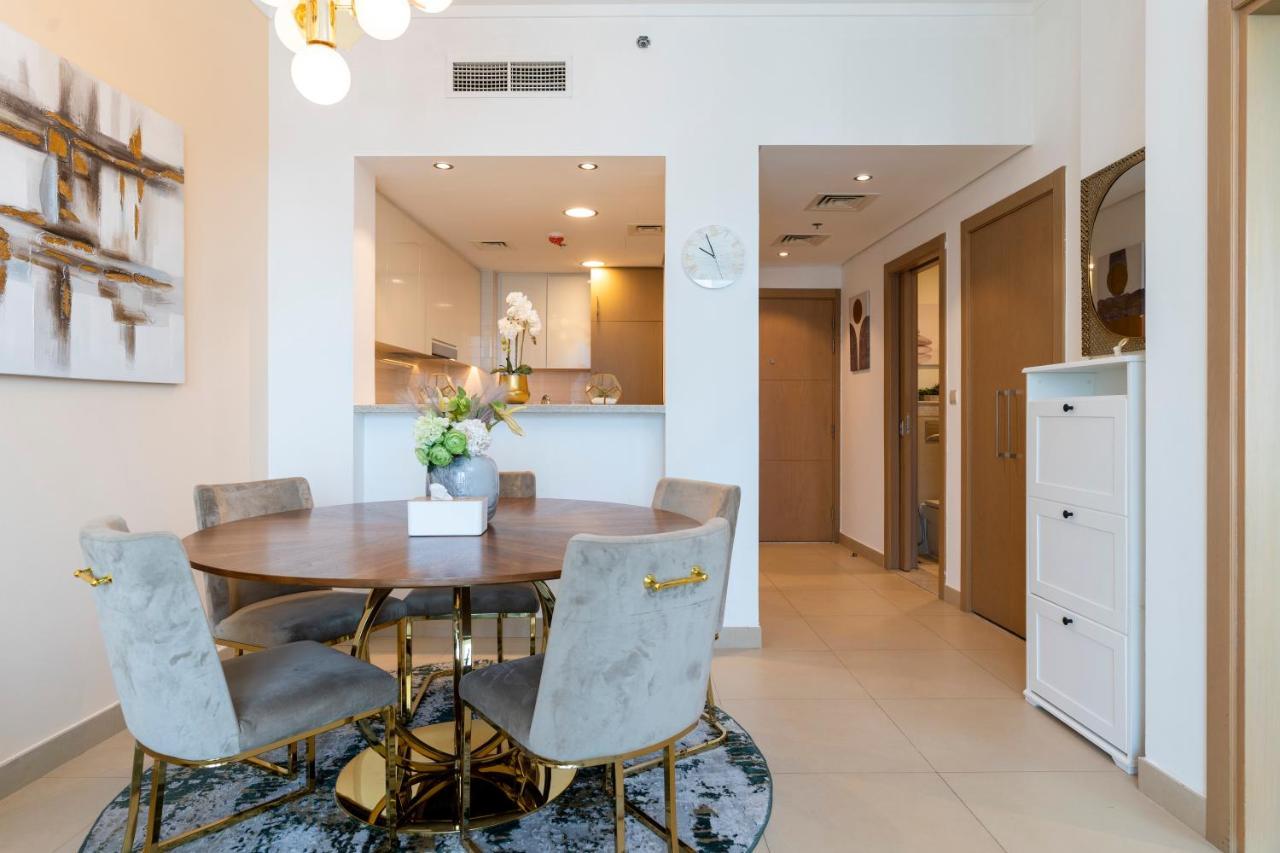 Prestige Living 1Br With Full Burj Khalifa View By Auberge Dubai Exterior photo